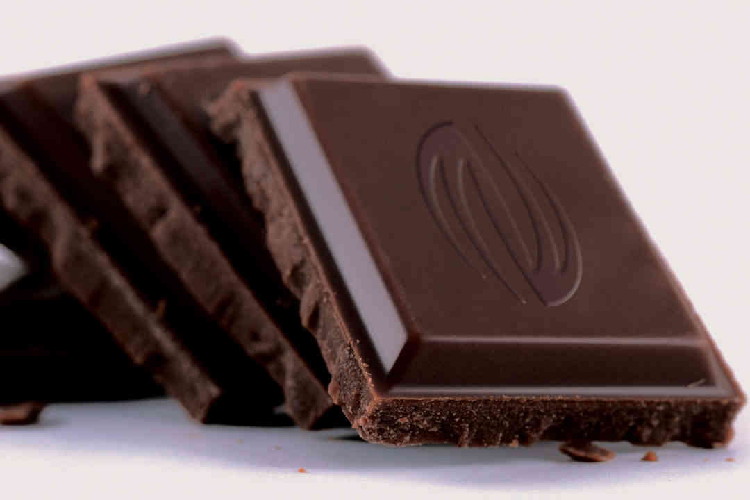 با طراحی لوگو روی شکلات برند خودتان را بپزید!