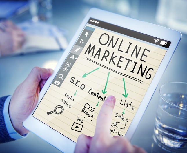 بازاریابی آنلاین به واسطه ارائه اطلاعات کاربردی