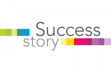 برای انتشار داستان موفقیت مشتری از جاذبه بصری شبکه‌های اجتماعی استفاده کنید