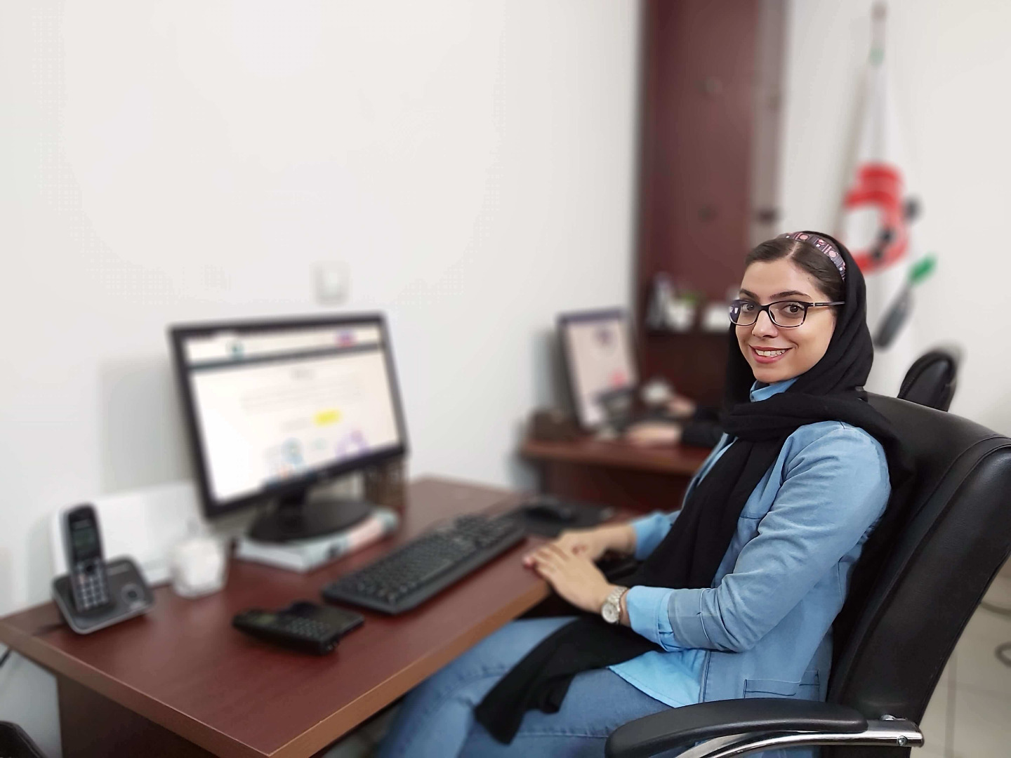 خانم عدل خانم عدل