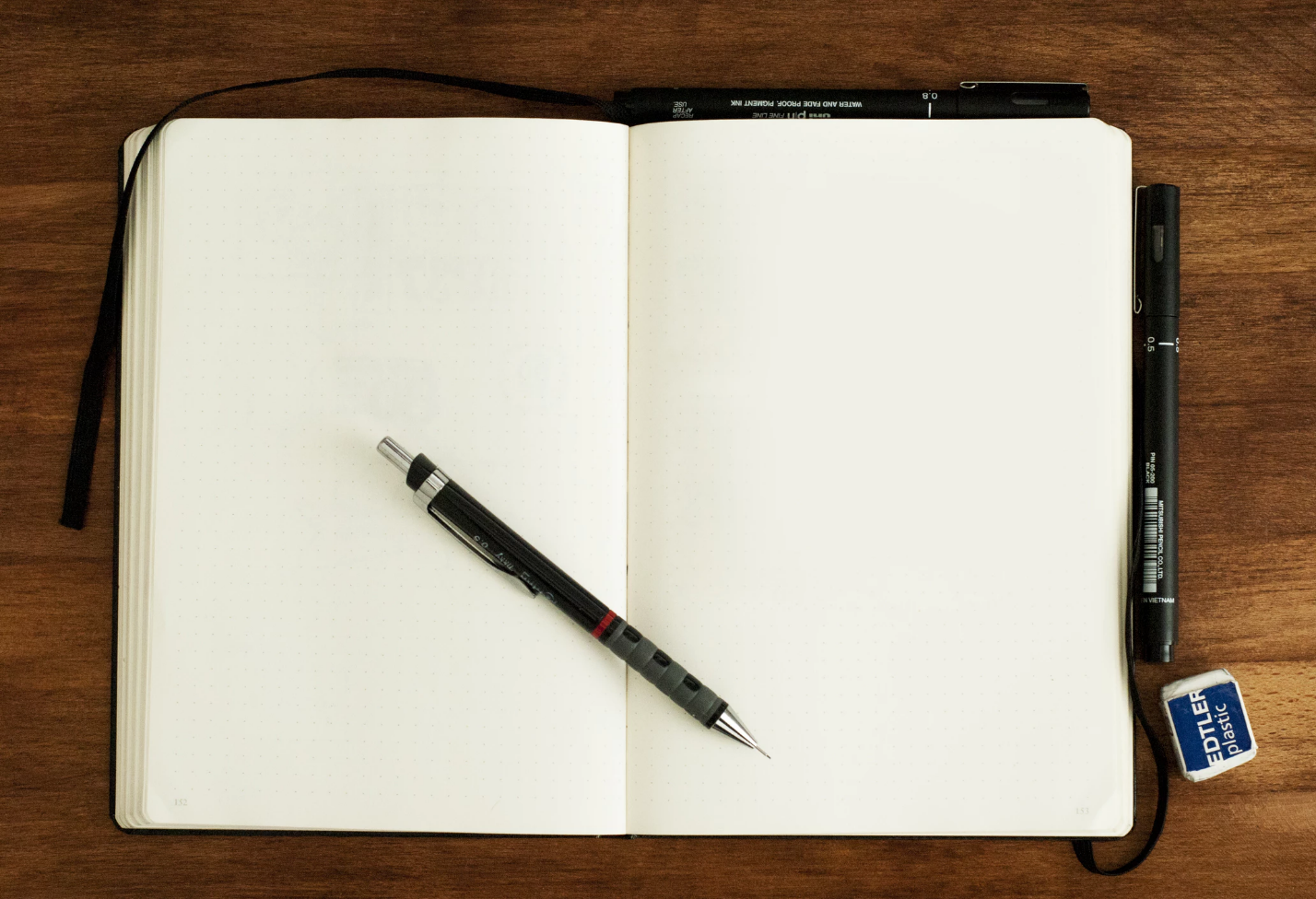 برای شروع داستان نویسی، بنویسید